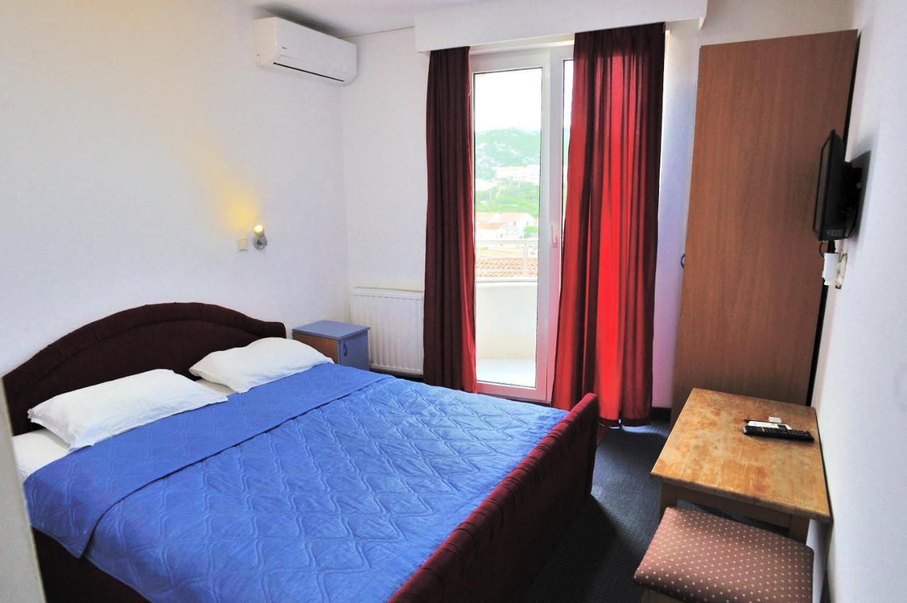 Hotel Lav Neum Eksteriør billede