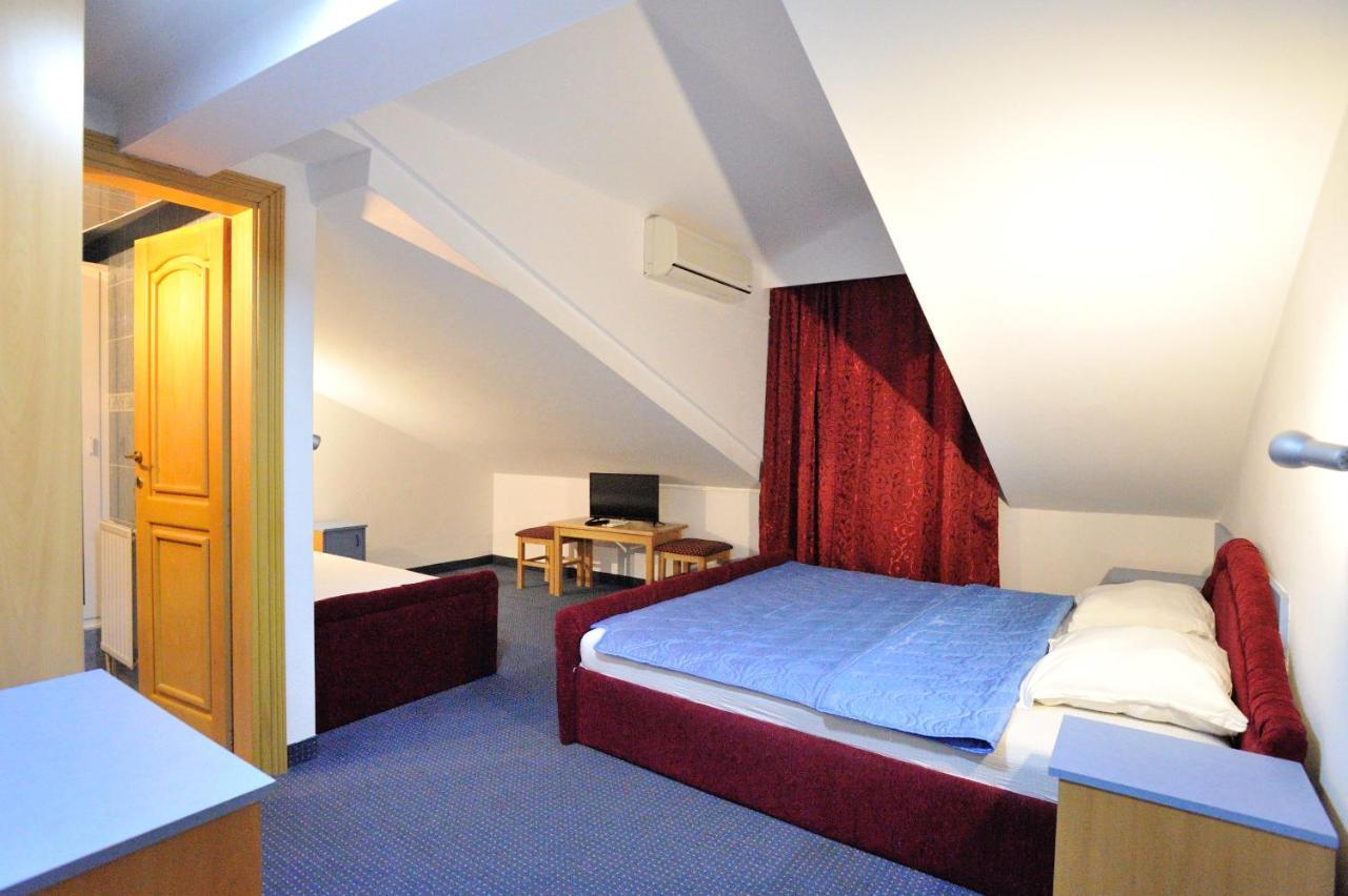 Hotel Lav Neum Eksteriør billede