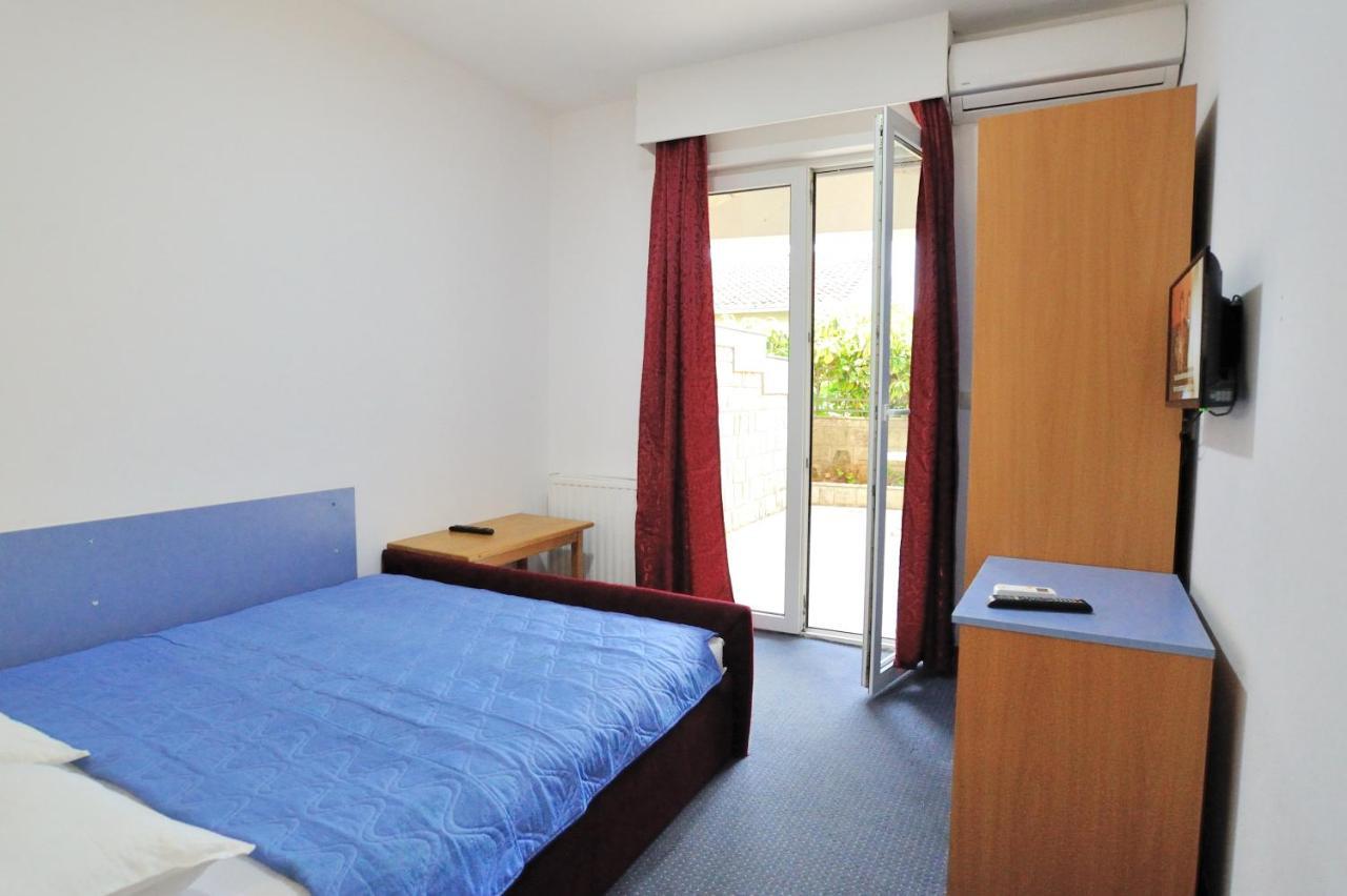 Hotel Lav Neum Eksteriør billede