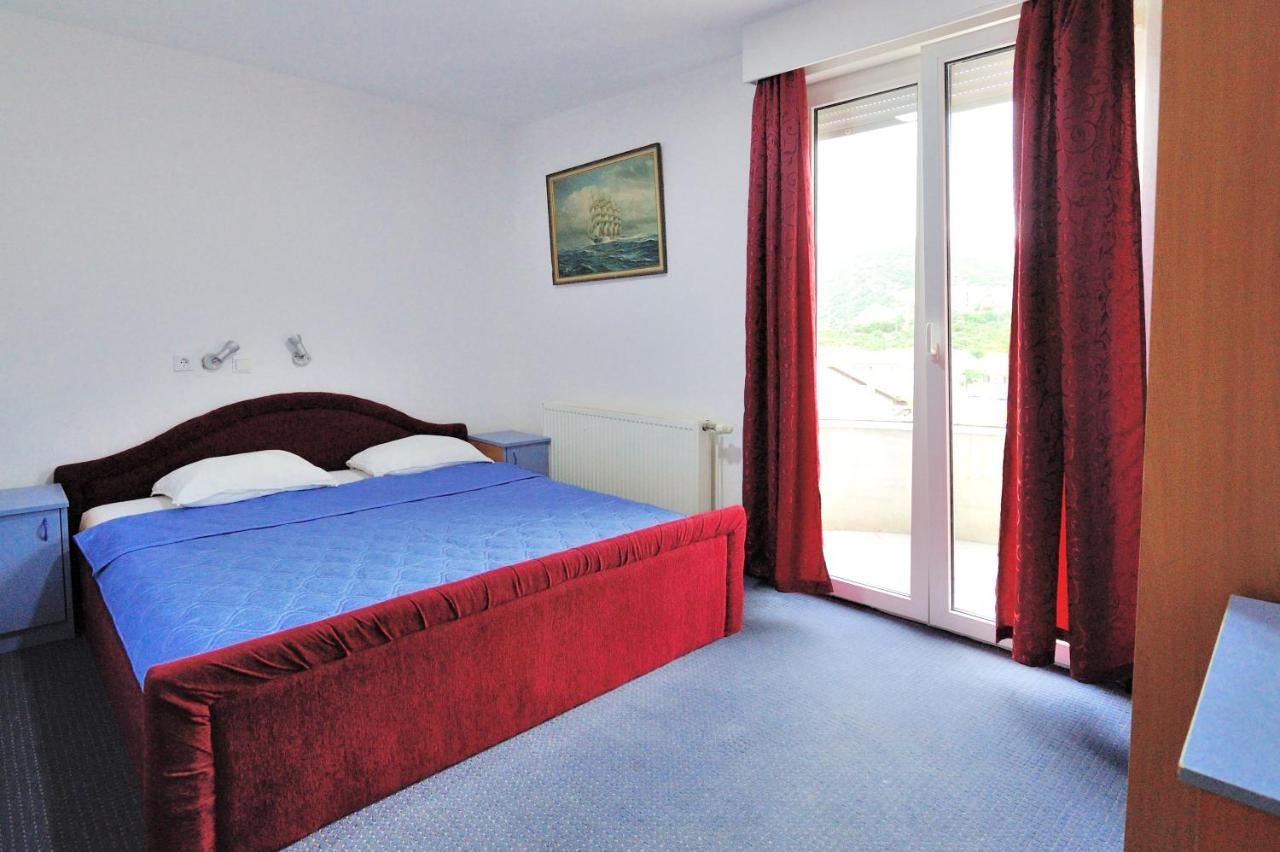Hotel Lav Neum Eksteriør billede