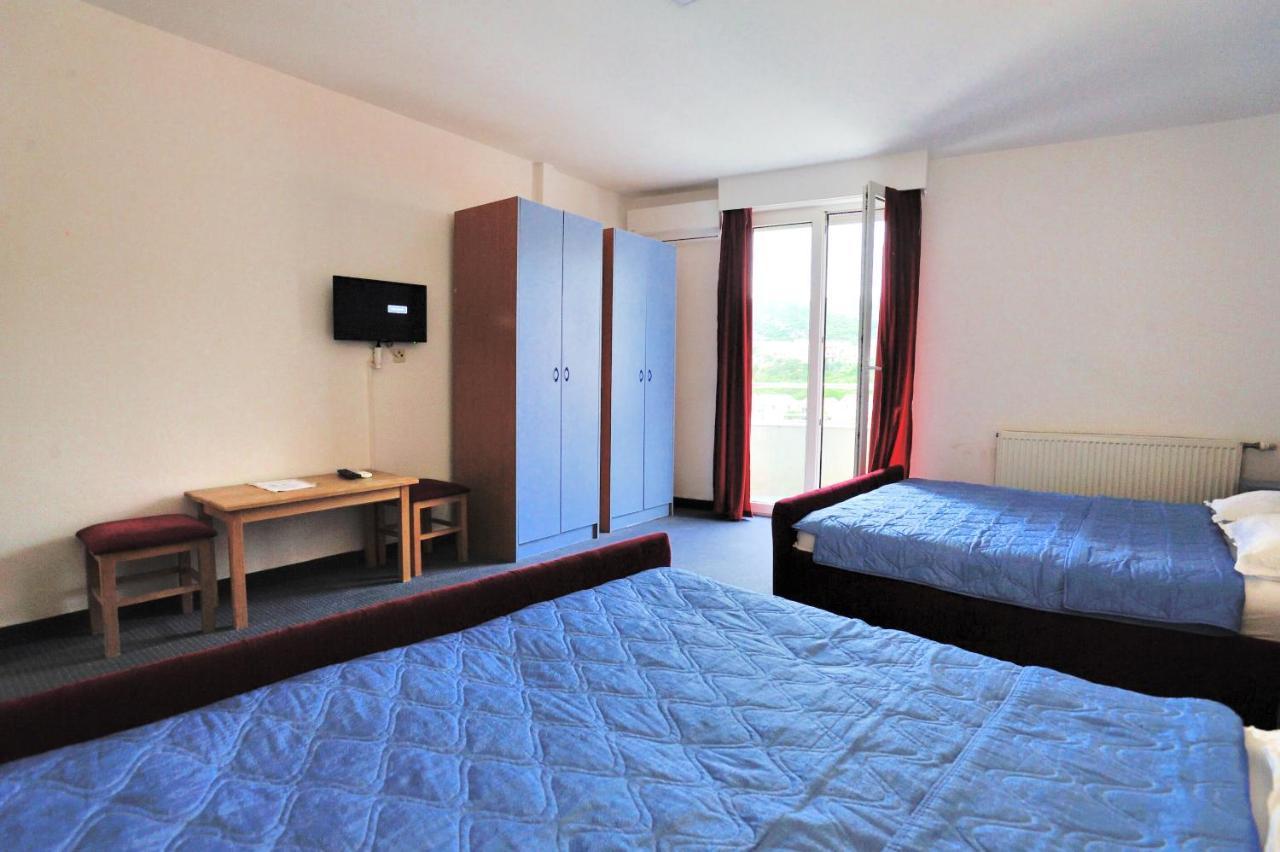 Hotel Lav Neum Eksteriør billede