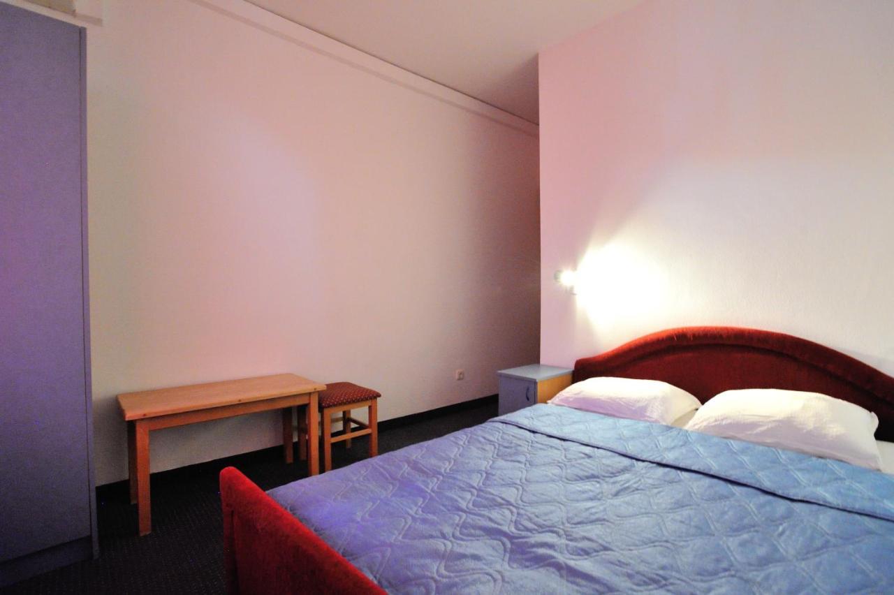 Hotel Lav Neum Eksteriør billede