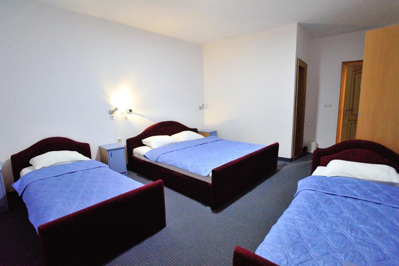 Hotel Lav Neum Eksteriør billede