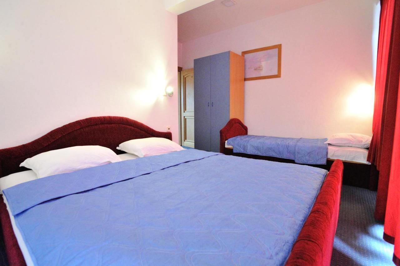 Hotel Lav Neum Eksteriør billede