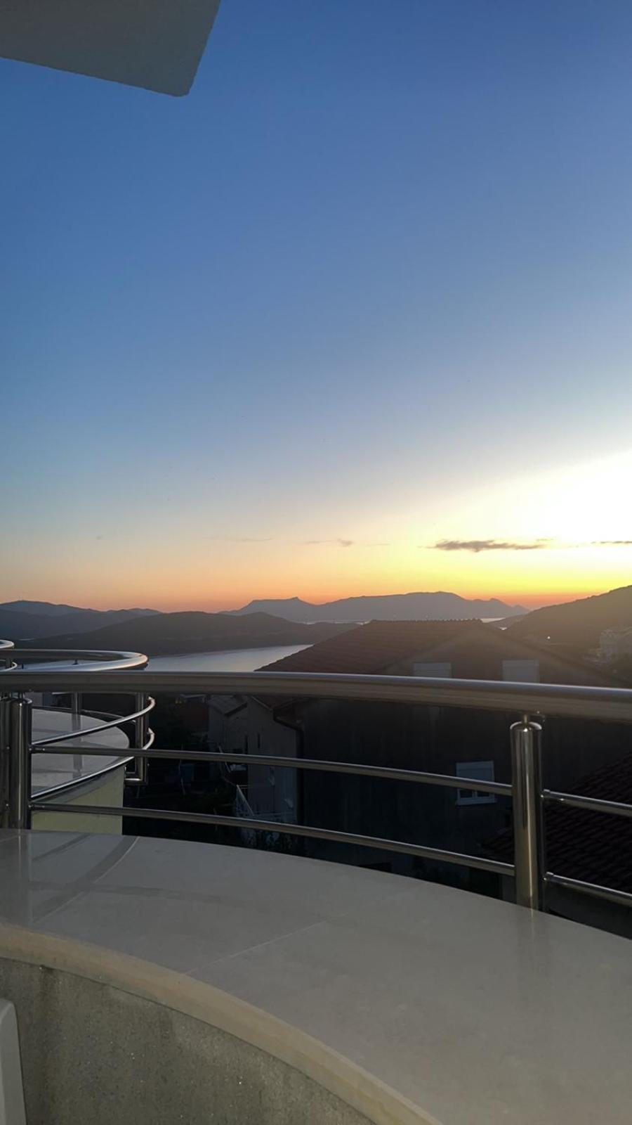 Hotel Lav Neum Eksteriør billede
