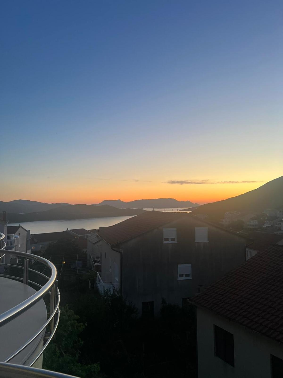 Hotel Lav Neum Eksteriør billede