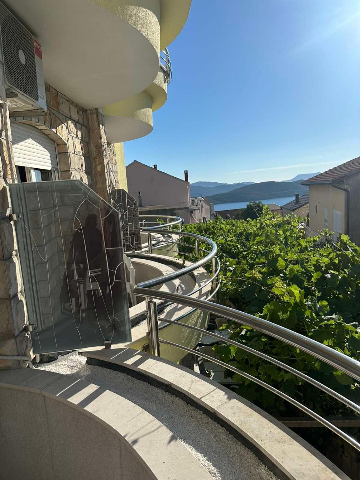Hotel Lav Neum Eksteriør billede